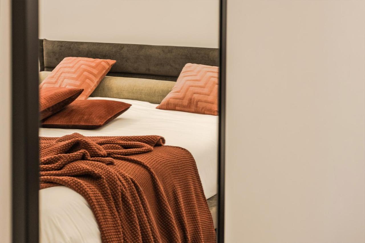 Viale Dei Lecci - Luxury Rooms ฟรานกาวิลลา ฟอนตานา ภายนอก รูปภาพ