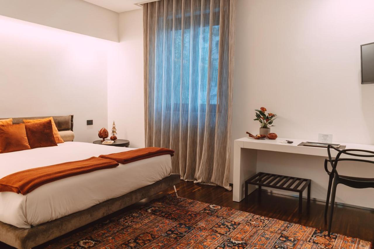 Viale Dei Lecci - Luxury Rooms ฟรานกาวิลลา ฟอนตานา ภายนอก รูปภาพ